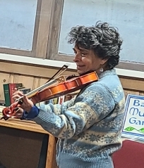 playingviolin for preschool